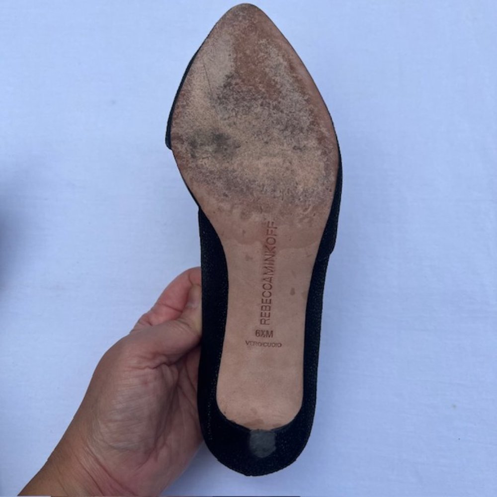 REBECCA MINKOFF Brie D'Orsay Black Stingray Print Pumps Size 6 1/2M - Picture 7 of 14
